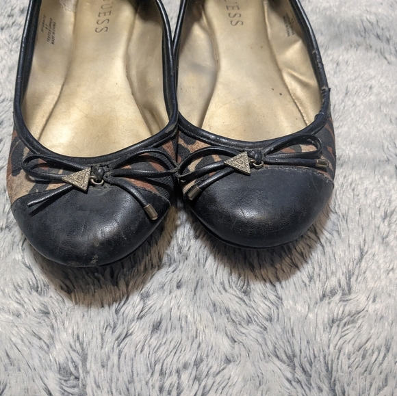 Guess Used Flats Well Loved Black Ballet Flats Leopard Size 6.5 - Picture 2 of 6